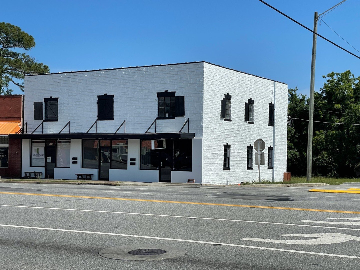 High-Visibility Retail or Office Space – Resmondo Building